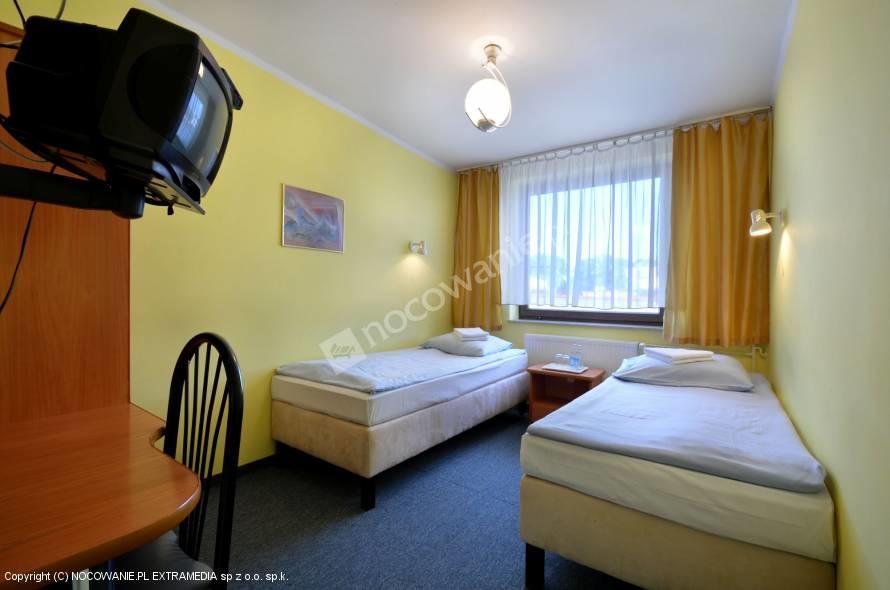 Hotel Polonia Augustów Buitenkant foto
